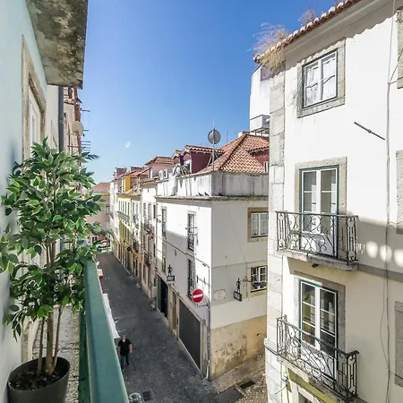 Gasthuis Bairro House Charming