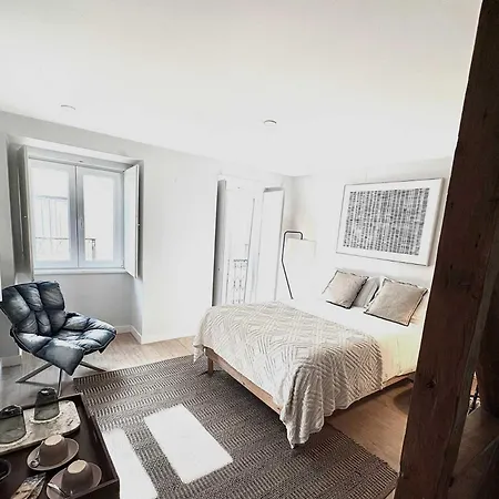 Bairro House Charming 4*