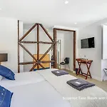Bairro House Charming 4* リスボン